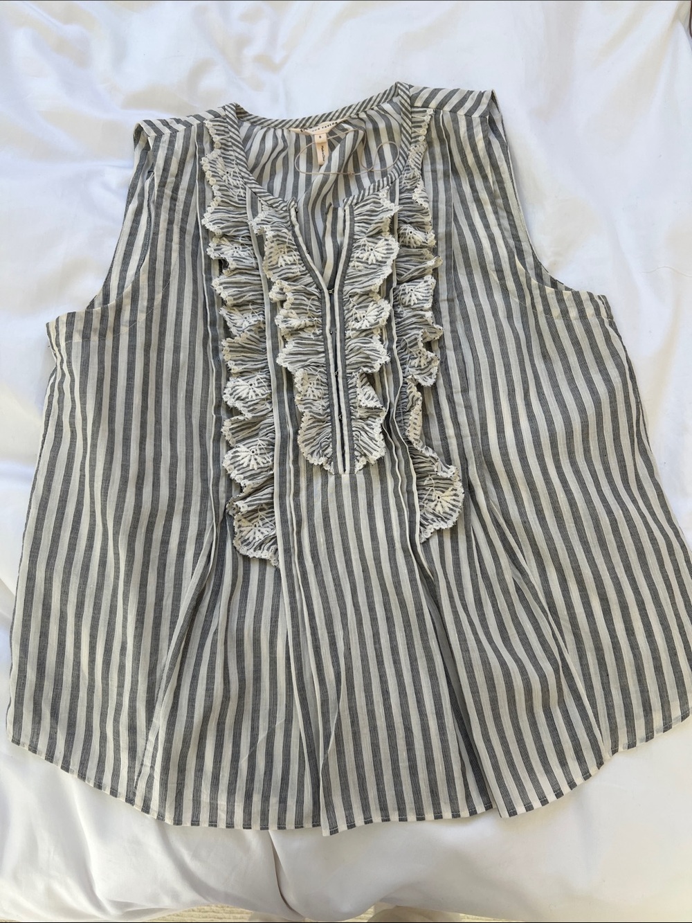 Rebecca Taylor Gray & White Striped Ruffle Sleeveless Camisole